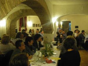 249121_481177158620348_1317711227_n