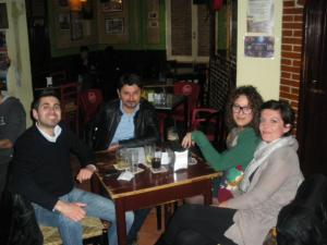 531891_472208219517242_26313359_n