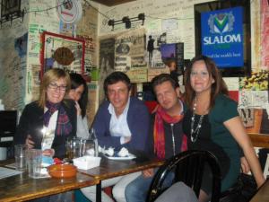 561969_472208152850582_862833363_n