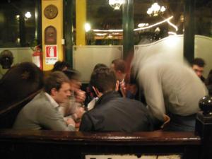 601455_464043147000416_1328078303_n