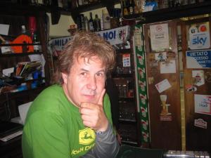 11088239_838368082901252_687418985990332515_n