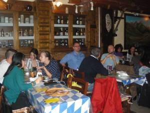 12107784_931077620296964_591947461040334598_n