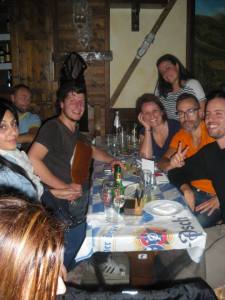 12112082_931077823630277_9213566467496719582_n