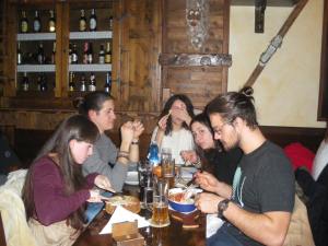 10367549_965968993474493_3403275784934624989_n